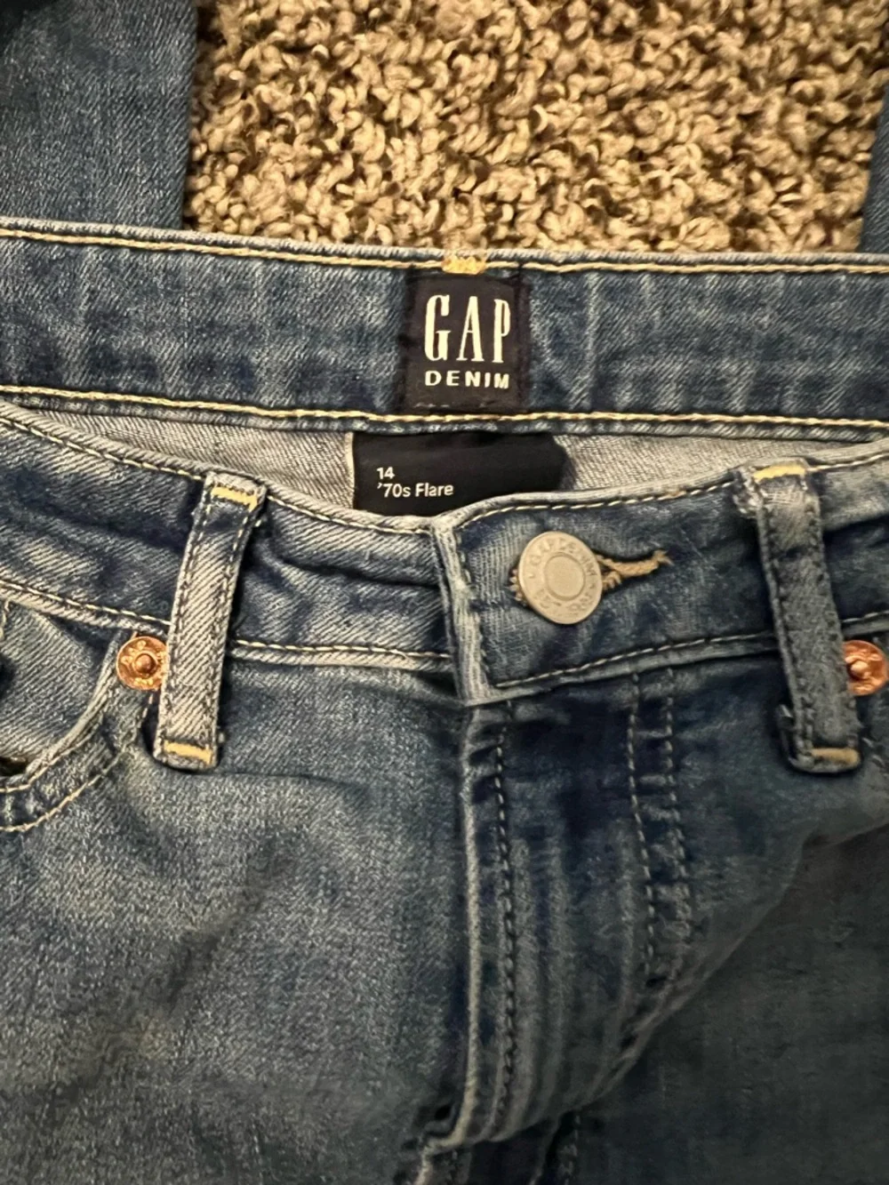 GAP ’70s Flare Jeans Size 14 Medium Wash‎ Bootcut Retro Denim